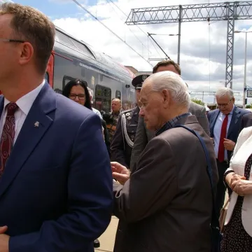 Pociąg „Warszyc” wjechał na peron w Radomsku