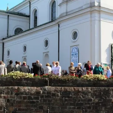 Odsłonięcie tablicy poświęconej żołnierzom KWP