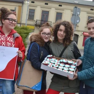 Młodzież pamięta o niepodległości