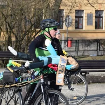 Rowerowo.pl powitało wiosnę na rowerach