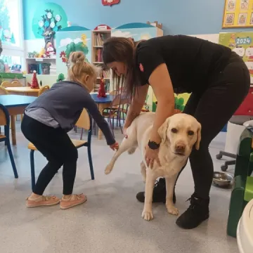 Psia Lekcja w PSP nr 8 w Radomsku