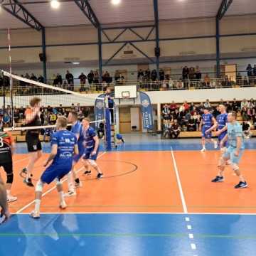 METPRIM Volley Radomsko zgarnia wygraną z UKS AS Zduńska Wola