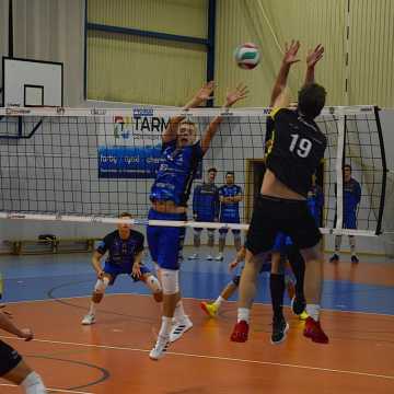 Emocje na parkiecie. METPRIM Volley Radomsko zwycięża ze Skrą II Bełchatów