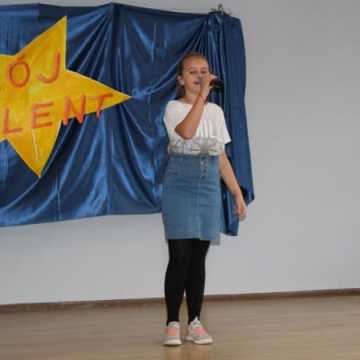 Międzyszkolny Konkurs „Mój Talent” w PSP 6 w Radomsku