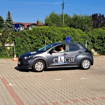 Młodzież rywalizuje o tytuł Mistrza Kierownicy