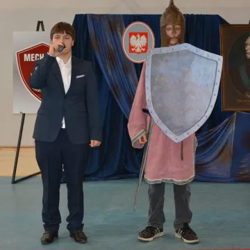 Pierwszoklasiści z „mechanika” złożyli ślubowanie