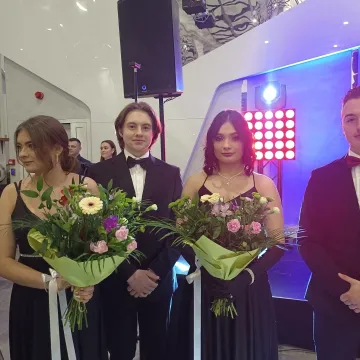 Studniówka 2024: bal maturzystów radomszczańskiego „mechanika”