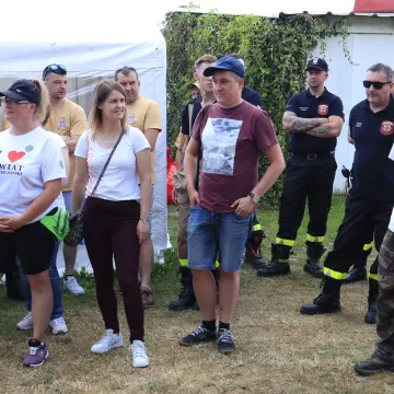 Sprzątali Wartę. W ramach „Operacji Czysta Rzeka”