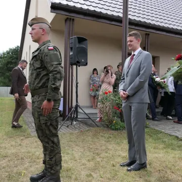 W Kocierzowach oddano hołd żołnierzom i lotnikom 1944 roku