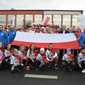 Pobiegli i uczcili rocznicę odzyskania niepodległości 