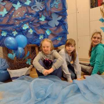 SOSW w Radomsku w projekcie „W cudownym świecie z Wami – Niebieskimi Motylami”