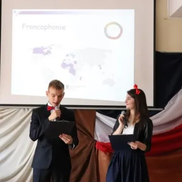 Frankofonia w „Ekonomiku”