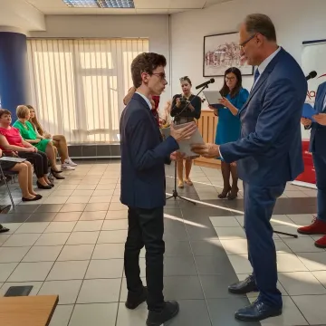 Stypendia za wybitne osiągnięcia w nauce oraz za wybitne osiągnięcia artystyczne