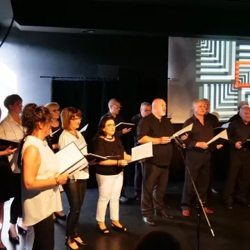 Muzyczne powitanie lata z Moniuszkowcami