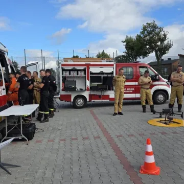 Strażacy ze Strzałkowa szkolili się z obsługi dronów