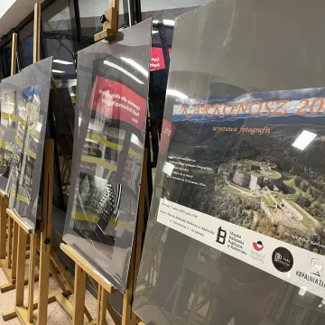 Off Art. Przestrzeń dyskusji o sztuce fotograficznej