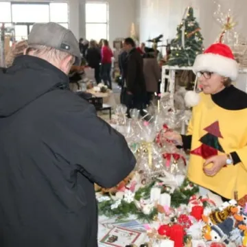 Świąteczny kiermasz w Radomsku