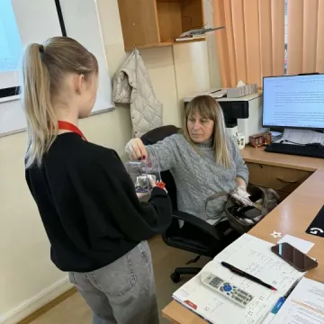 „Komórkomania” w ZSDiOŚ. Uczniowie i nauczyciele wsparli DKMS