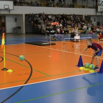 Fundacja Marcina Gortata przyjechała do Radomska