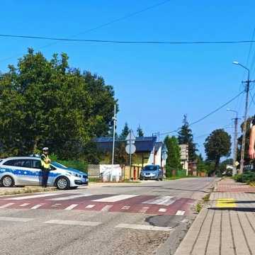 Oko na bezpieczeństwo. Policja kontroluje drogi do szkoły