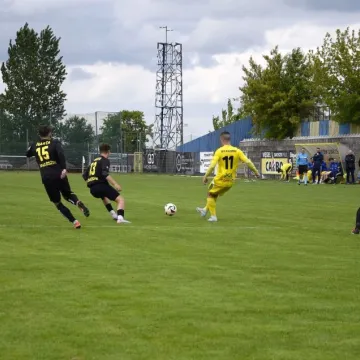 RKS Radomsko bez litości.  Pięć bramek na Brzeźnickiej