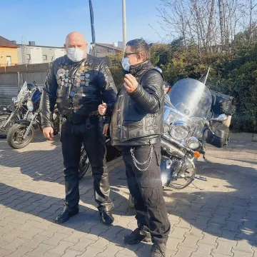 Motocykliści ze stowarzyszenia Czarny Radomsko pojechali na Jasną Górę