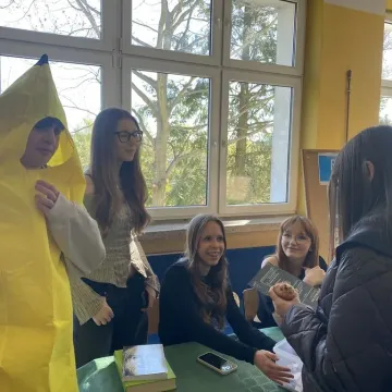 Quizy, doświadczenia. I LO przyciągnęło uczniów