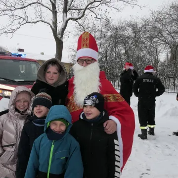 Święty Mikołaj odwiedził Strzałków