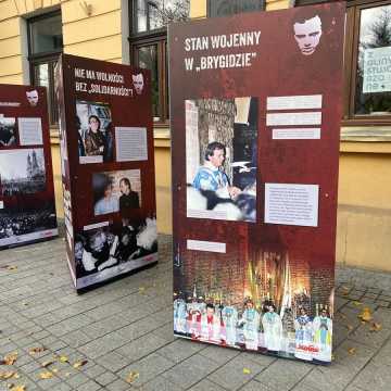 Nowa, plenerowa wystawa już dostępna przed Muzeum Regionalnym w Radomsku