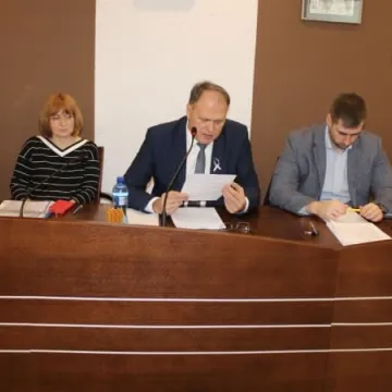 Wyższy podatek od nieruchomości uchwalony