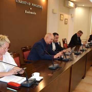 Radni wprowadzili zmiany w tegorocznym budżecie powiatu radomszczańskiego