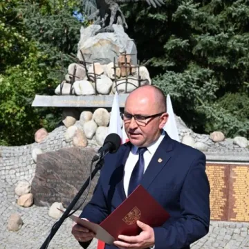 W Radomsku uczczono 80. rocznicę utworzenia KWP