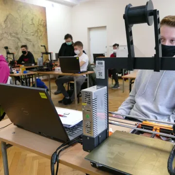 Piotrków Tryb.: 2 mln zł dla ZSP2 na edukację zawodową