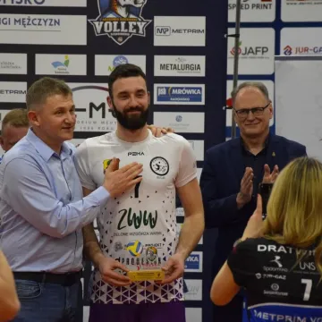 Pewne zwycięstwo i awans. METPRIM Volley Radomsko zagra w finale o II ligę!