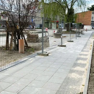 Zobacz, jak postępują prace przy przebudowie ul. Żeromskiego w Radomsku