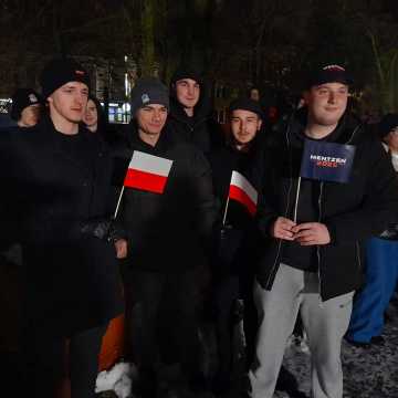 [WIDEO] Tak dla prostych podatków. Nie dla imigracji. Sławomir Mentzen pojawił się w Radomsku