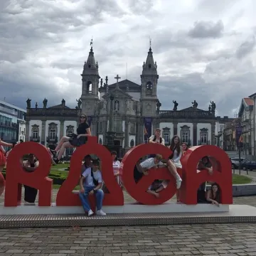 Zakończenie stażu uczniów ZSE z certyfikatami