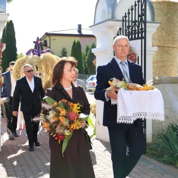 Lokalne tradycje w centrum uwagi podczas święta ziemniaka w Dmeninie