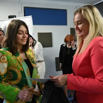 W „drzewniaku” w Radomsku recytowali w obcych językach