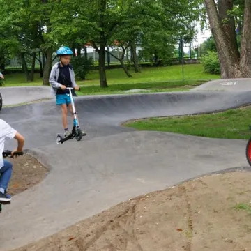 Pumptrack w Radomsku oficjalnie oddany do użytku