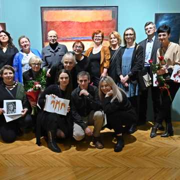 Radomszczańscy artyści prezentują swoje prace na wspólnej wystawie