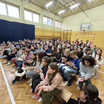 O ochronie dzieci i młodzieży z sędzią Anną Marią Wesołowską