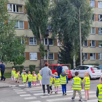 „Bezpieczna droga do szkoły” z radomszczańską policją
