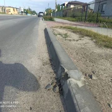 Rafał Dębski wskazuje fuszerki na ul. Kraszewskiego w Radomsku