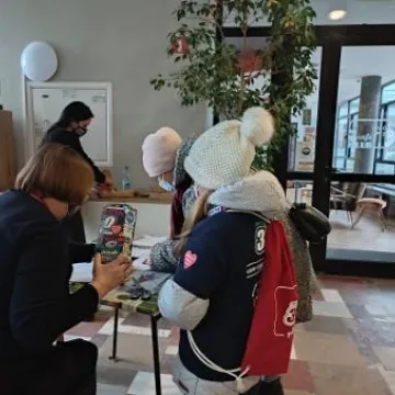 Radomsko: rozpoczął się 30. Finał WOŚP. Wolontariusze już kwestują