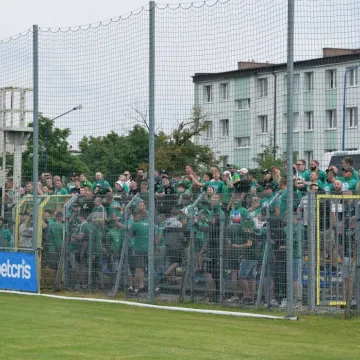 Kibice i doping na meczu RKS Radomsko – FA GKS Bełchatów