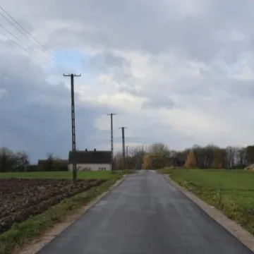 Połączyli asfaltem dwie wsie