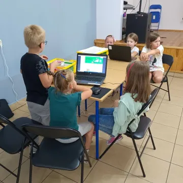 Warsztaty robotyki w GOK Gidle