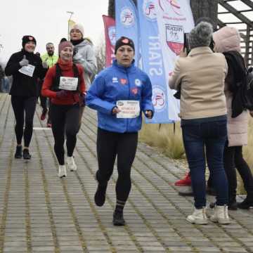 [WIDEO] Glinianki parkRUN w Radomsku. Bieg dla zdrowia i WOŚP 2025