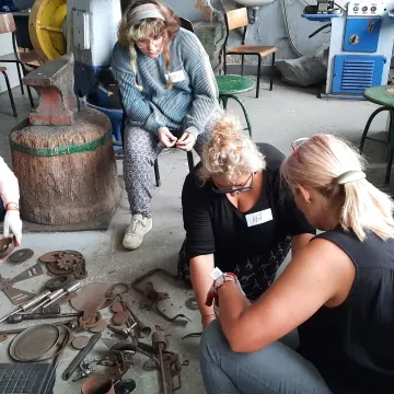 RaDOMsko Różewicza. Warsztaty spawania artystycznego